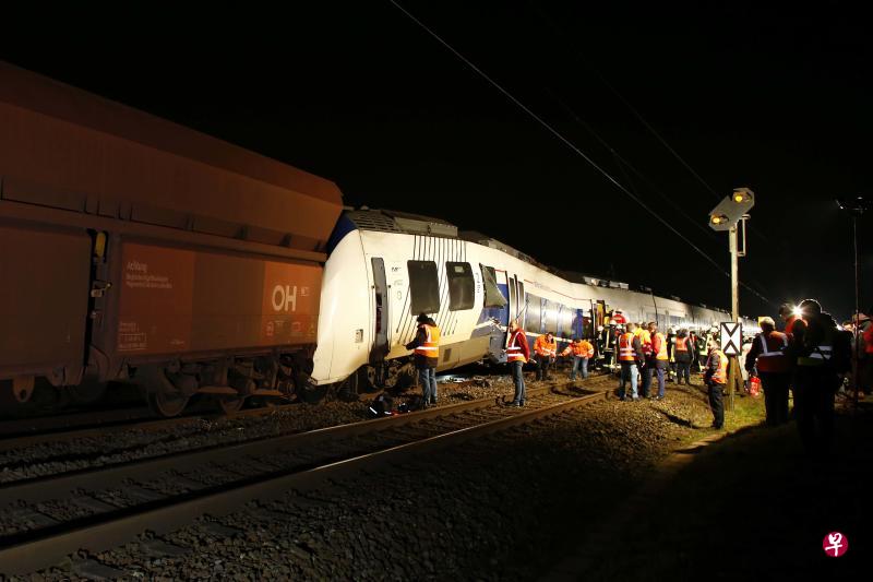 20171206-Germany train crash.jpg