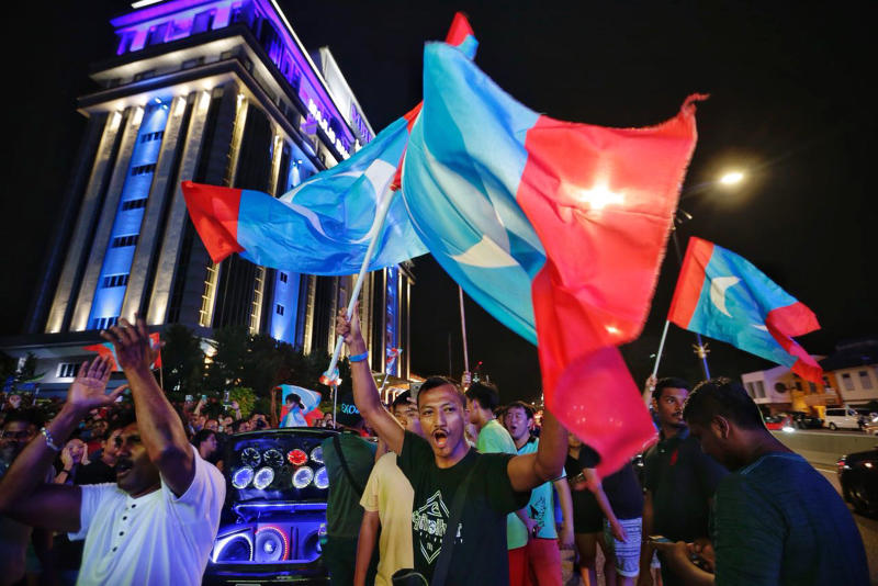 2018-05-11 johor PH supporters.jpg