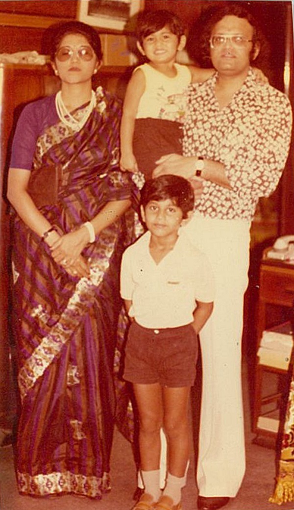 Ahish Manchharam at family shop on Arab Street during Diwali.jpg