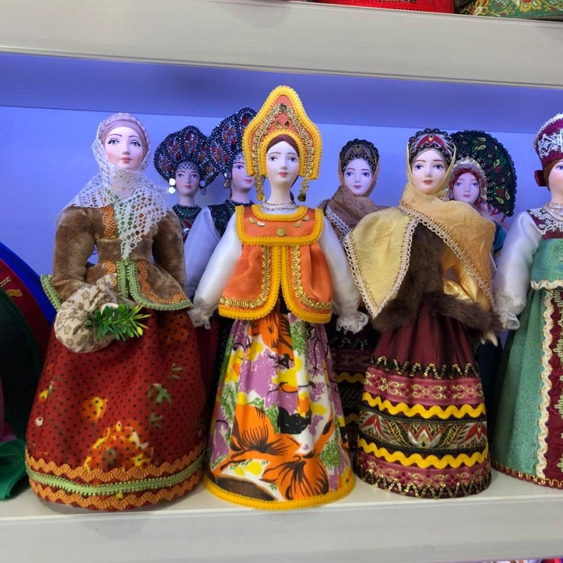 moscow dolls.jpg