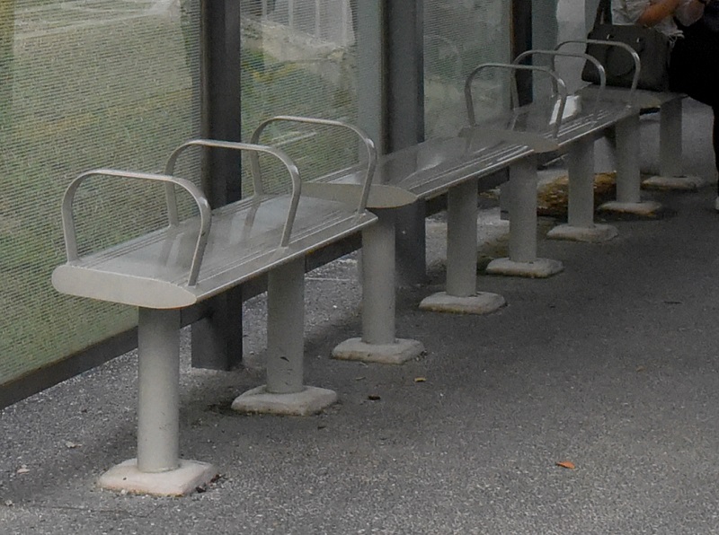 bus bench.jpg