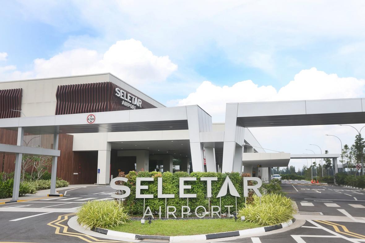 seletar airport (1).jpg