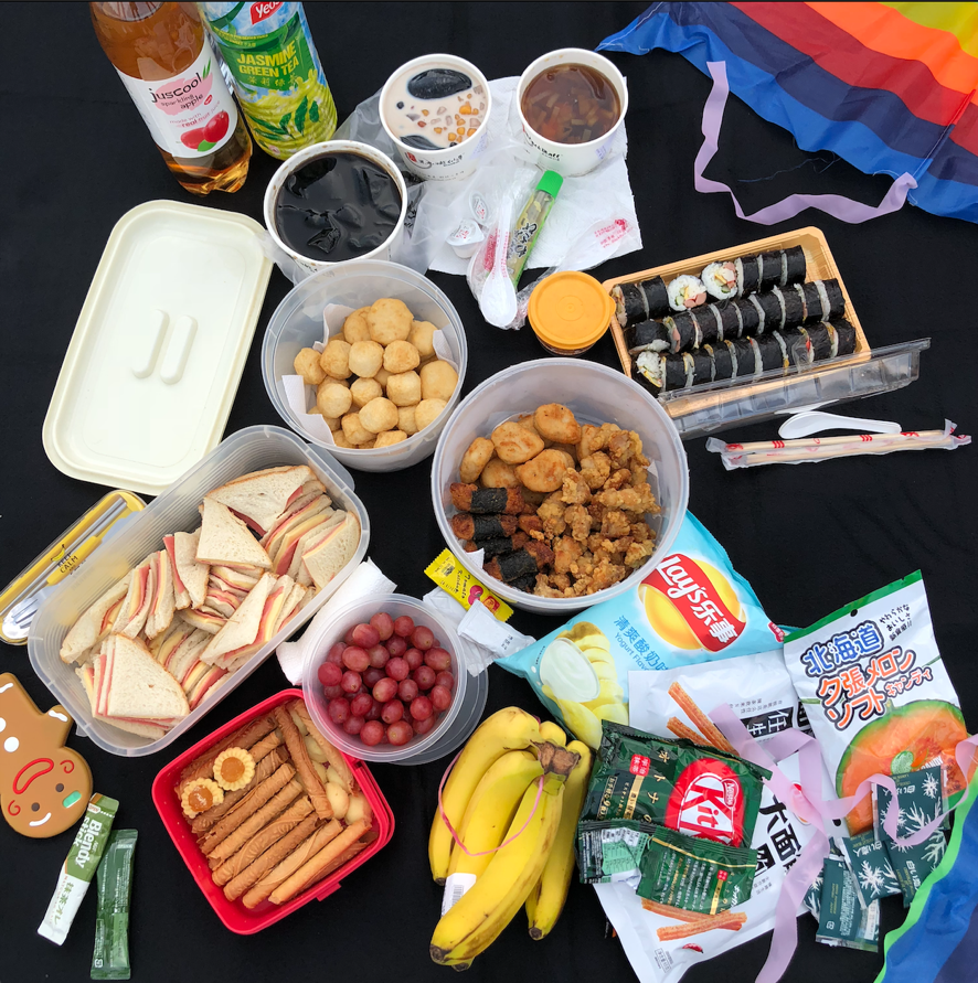 2202319 school holiday picnic.png