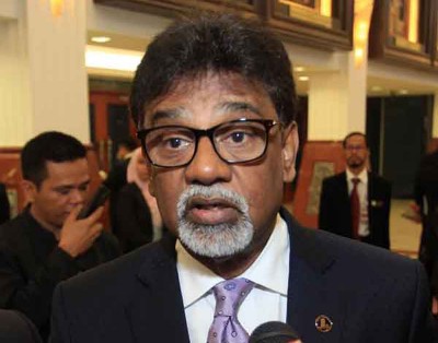 20190405 msia water minister internet.jpg