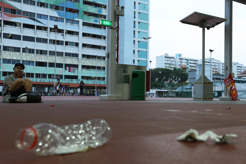 2019-09-04 hdb and trash.jpg