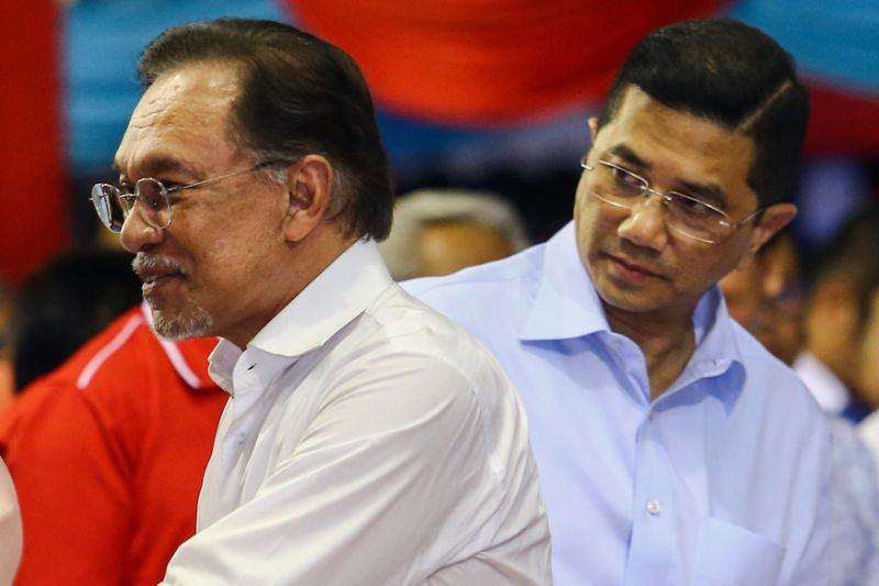 20190919-Anwar and Azmin.jpg