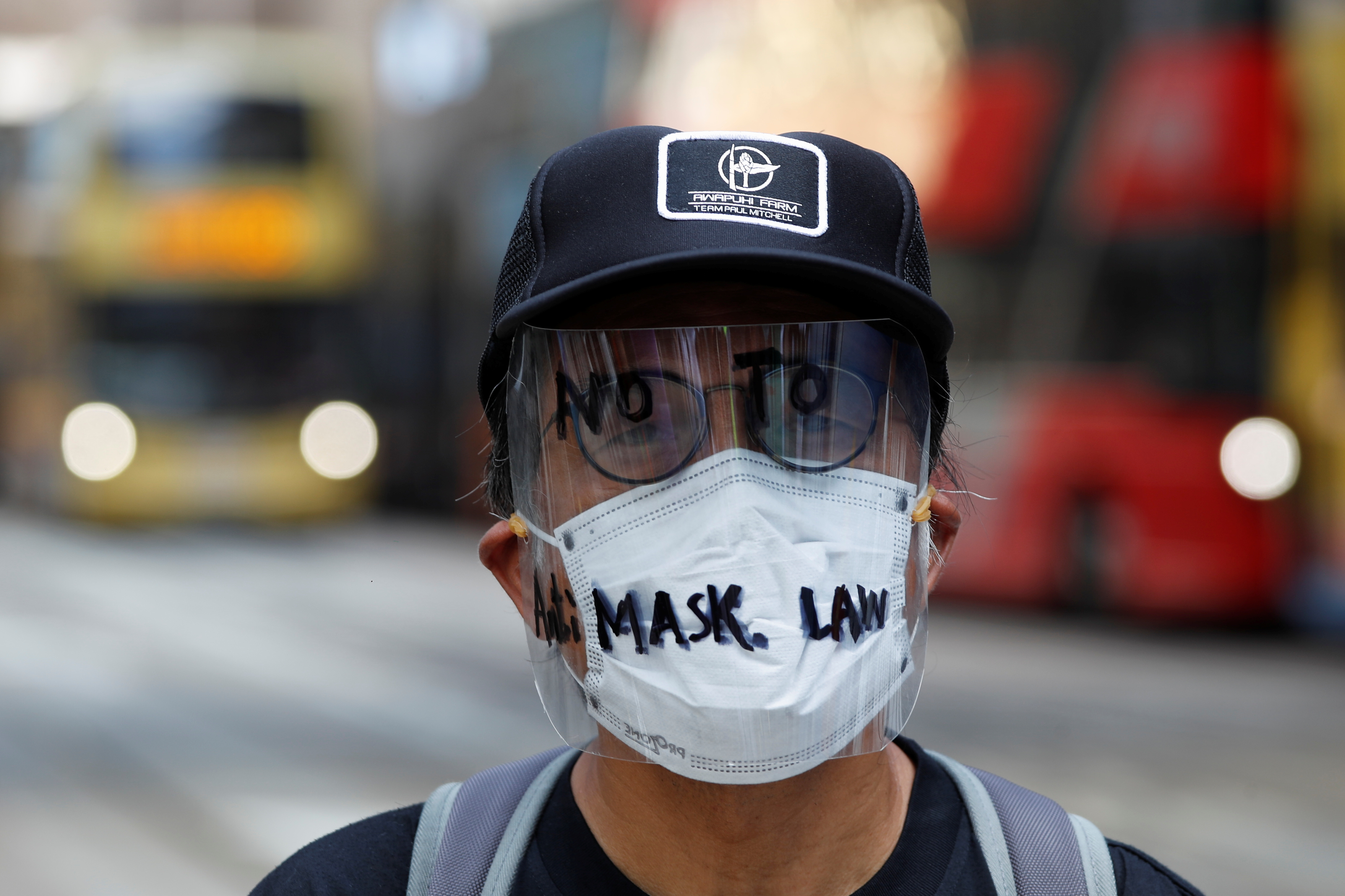 20191004 masked man.JPG