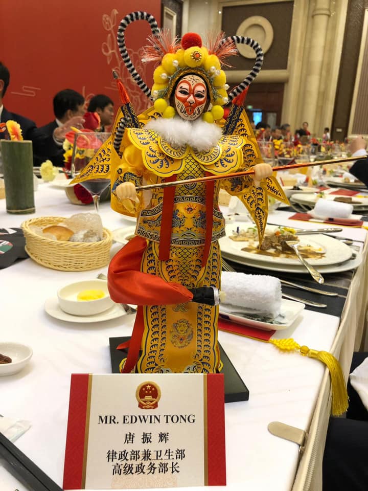 20191018-edwin tong table.jpg