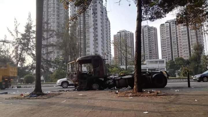 20191115 lorry kenna crash.jpg