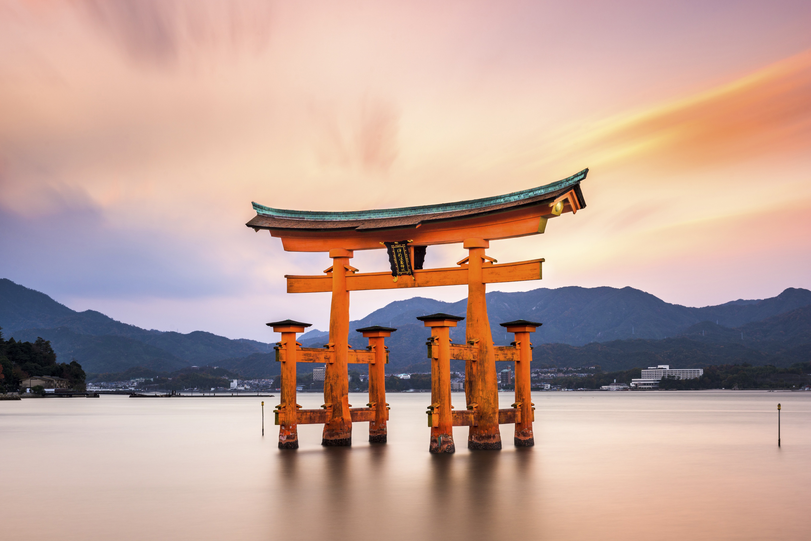 20191122 HIJ7_Itsukushima Shrine_Miyajima-Floating-shrine.jpg