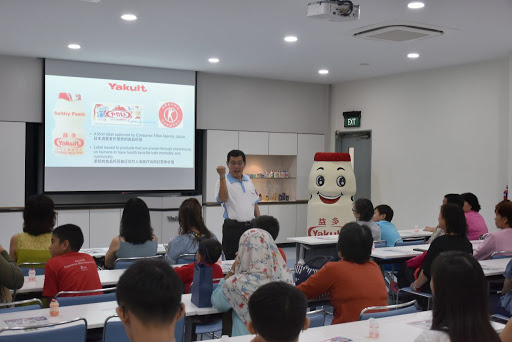 20191122 yakult presentation.jpg