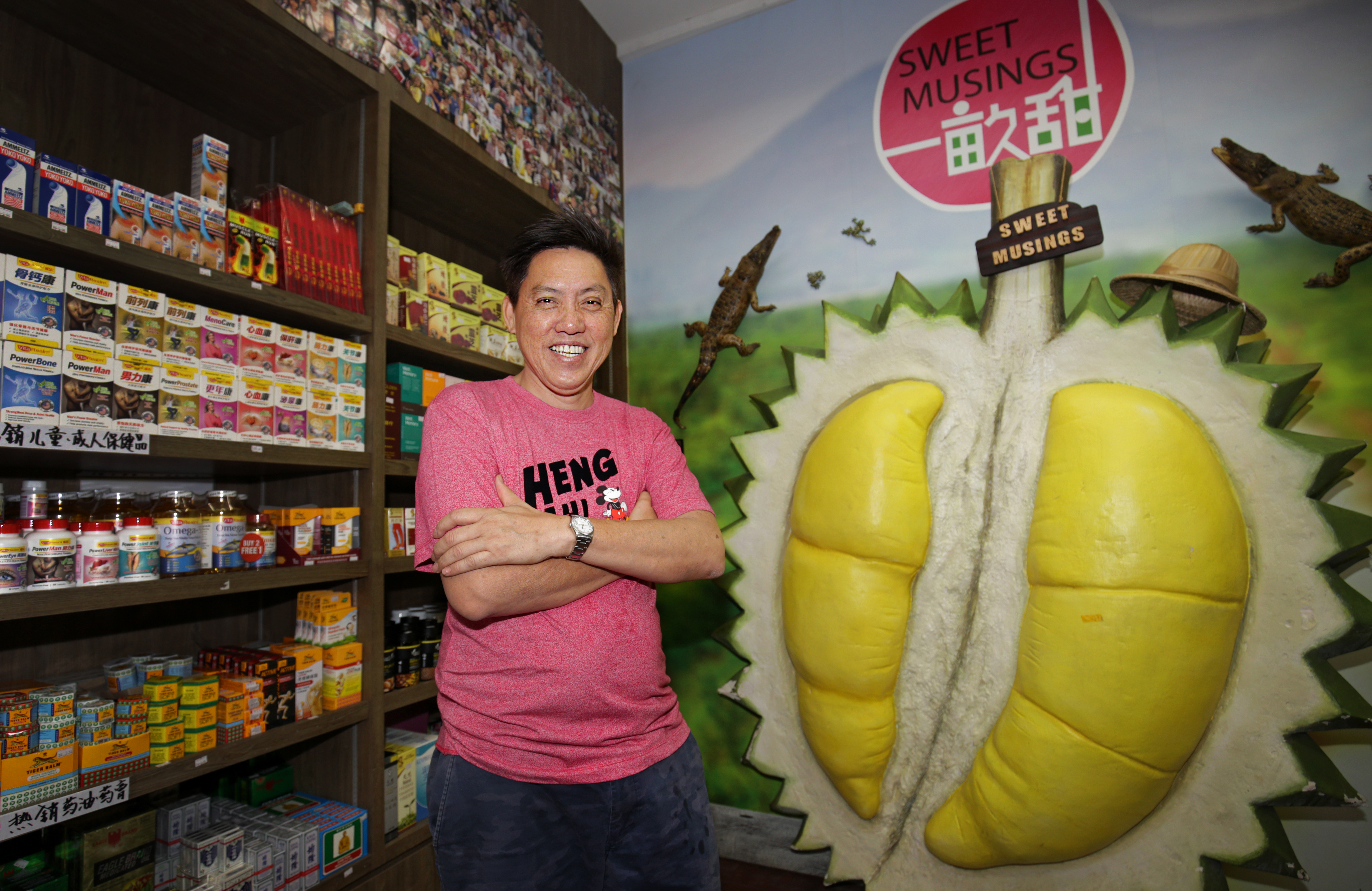 20191128 man with durian .jpg