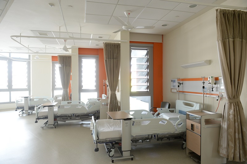 20210412-hosp beds WB.jpg