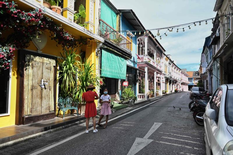 20210705 - People walk on an empty Walking Street in the Old Town area of Phuket  (AFP).jpg